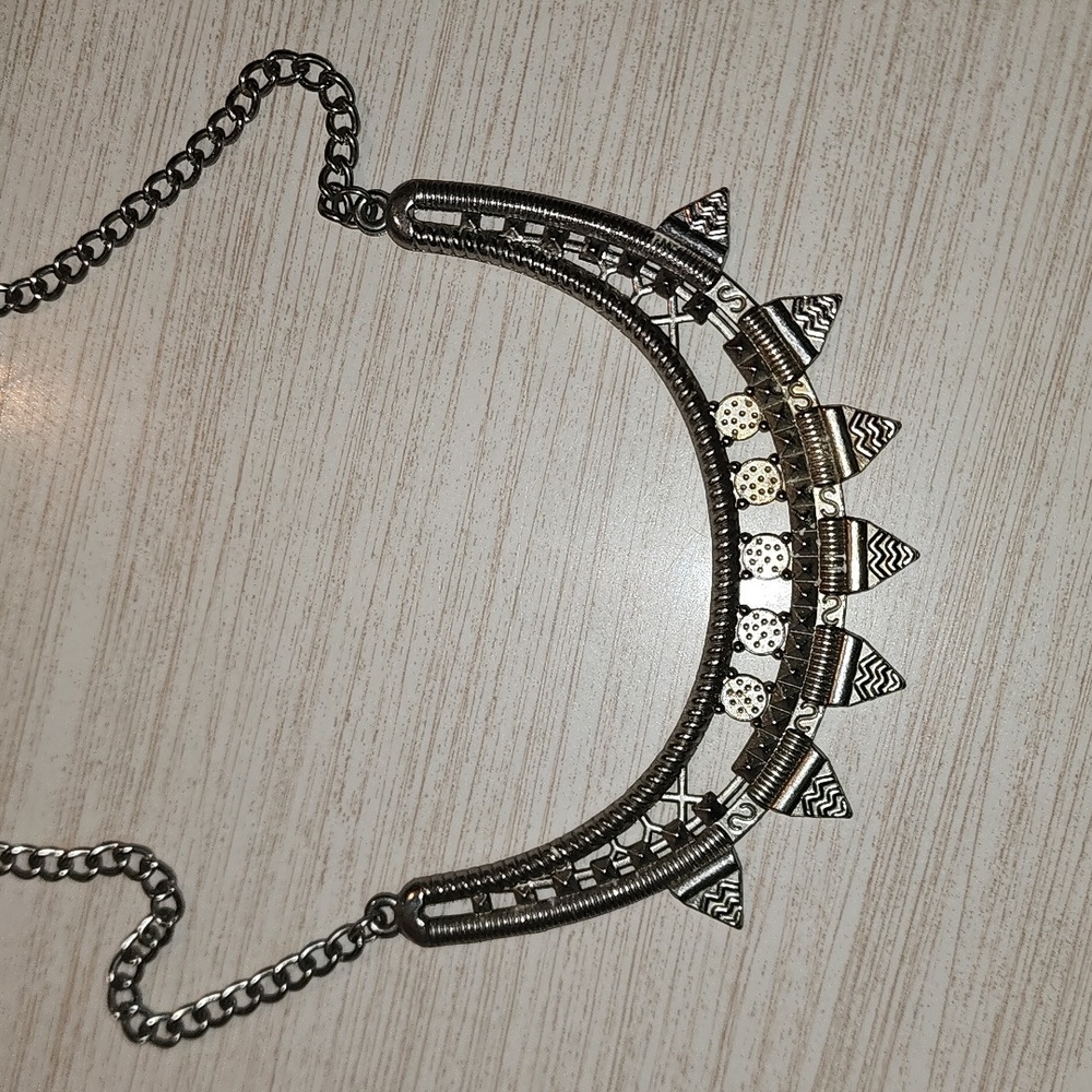Silver bohemian necklace